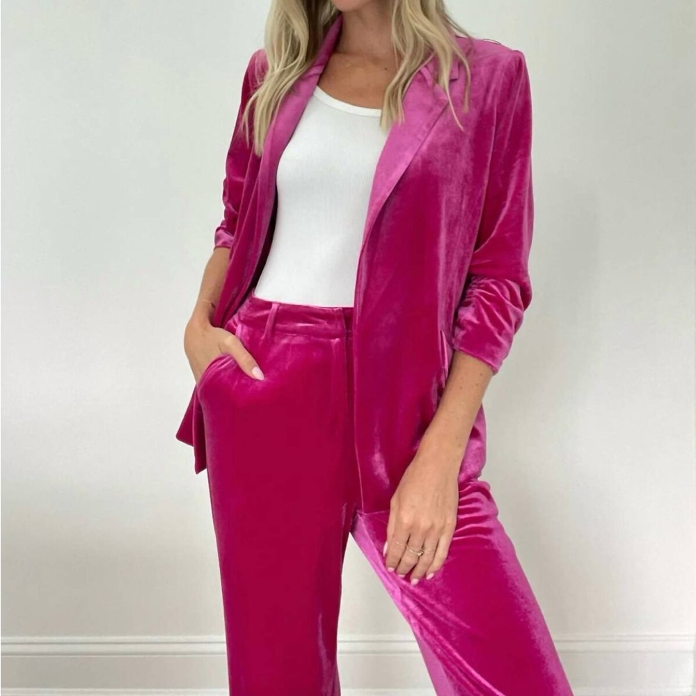 SIX FIFTY Kendall Velour Blazer In Raspberry